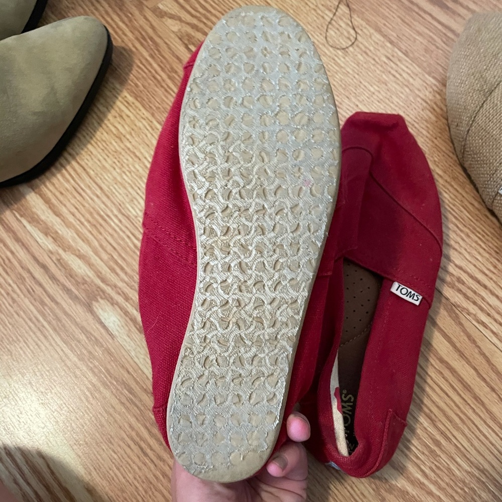 Red Toms - Picture 3 of 3